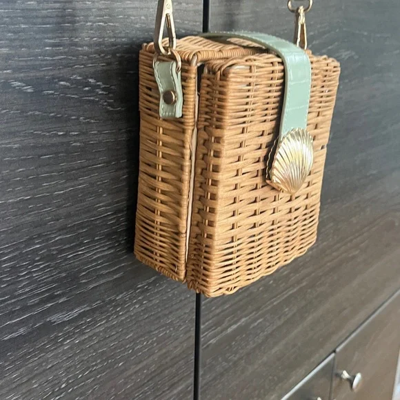 Top Shop Woven Wood Bag - Picture 2 of 11
